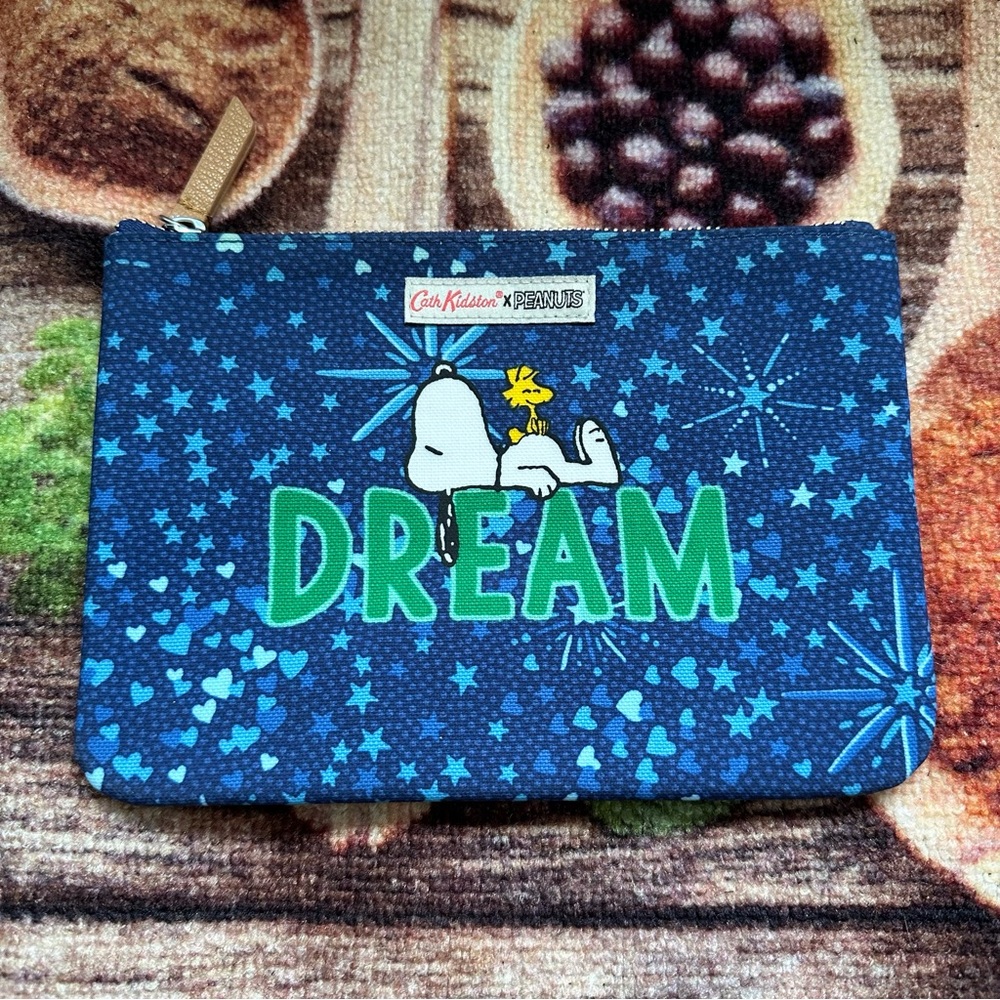 Cath Kidston x Peanuts Dream Zip Pouch Cosmetic Bag Snoopy